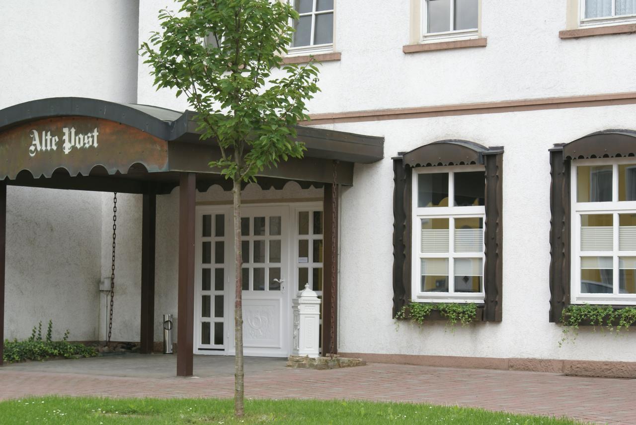 Hotel Garni Alte Post Boffzen エクステリア 写真